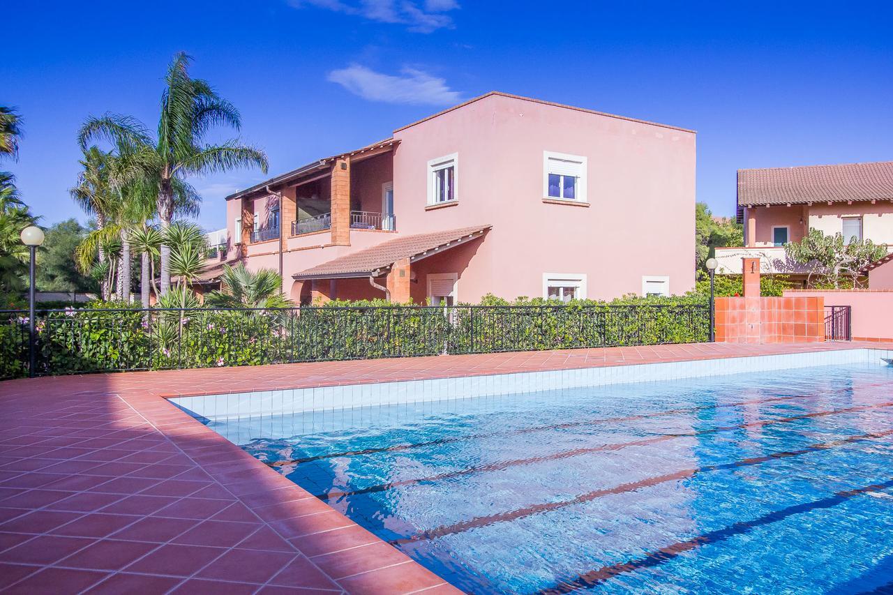 Residence Del Mare Casesicule Santa Maria Del Focallo Εξωτερικό φωτογραφία