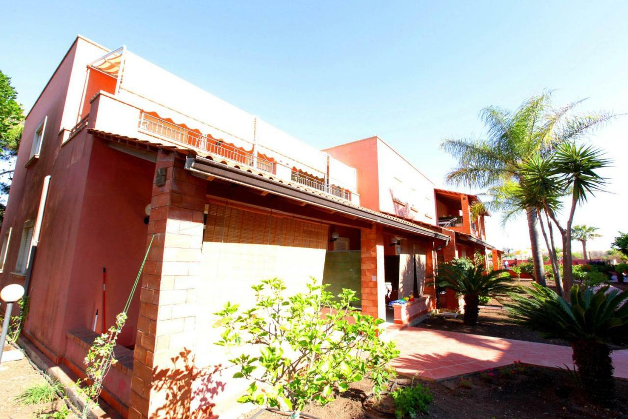 Residence Del Mare Casesicule Santa Maria Del Focallo Εξωτερικό φωτογραφία